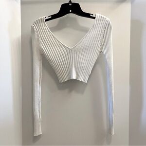 AKIRA Cropped Stretch V Neck Sweater Top-White